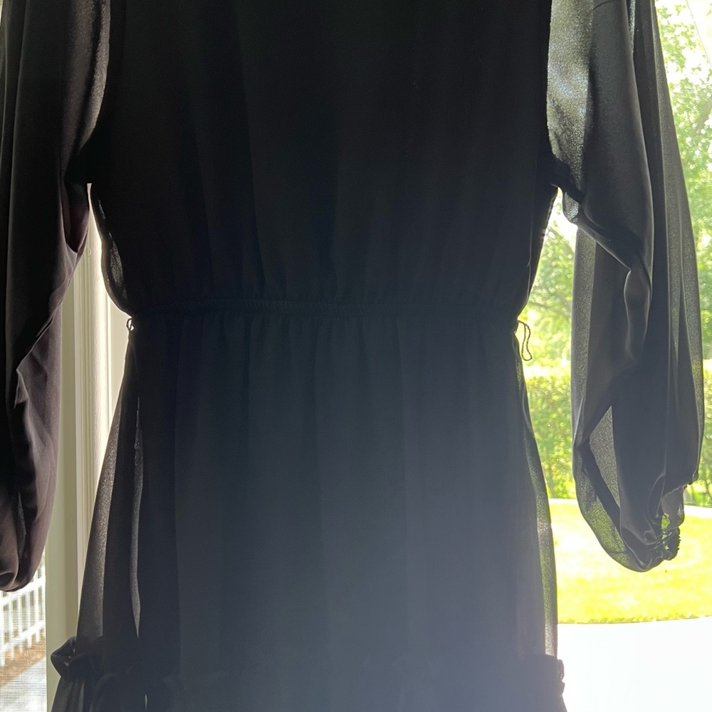 Black flawless dress. Size XS. Worn once.
